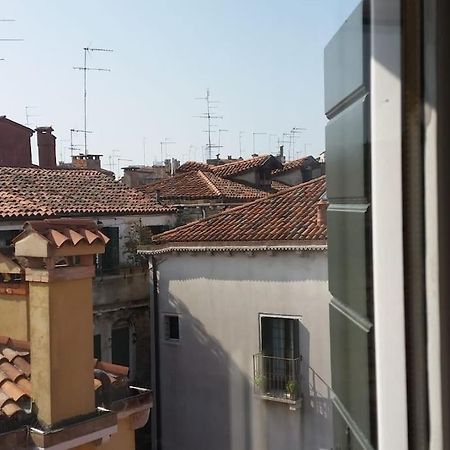 Monolocale Vicino San Marco Apartment Veneţia Exterior foto