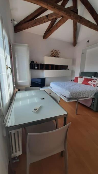 Monolocale Vicino San Marco Apartment Veneţia Exterior foto